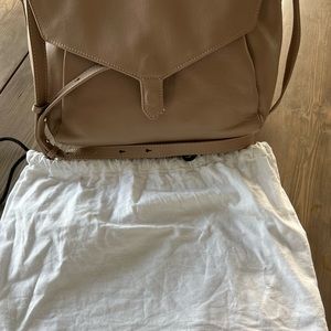 MINA BAIE Audrey 1.0